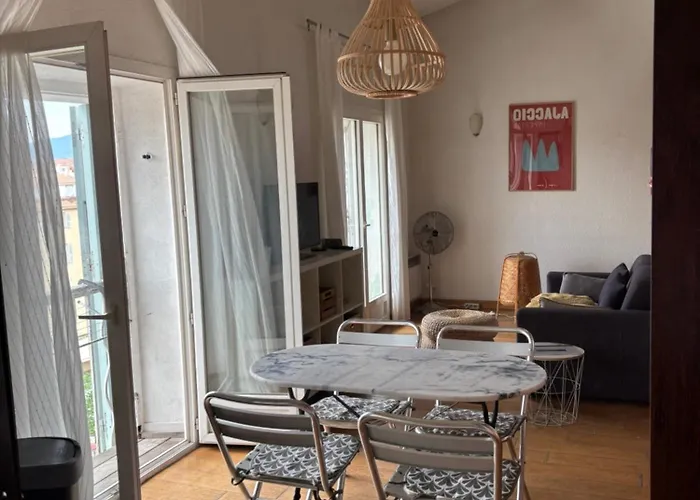 Appartamento 1er Consul Ajaccio (Corsica)