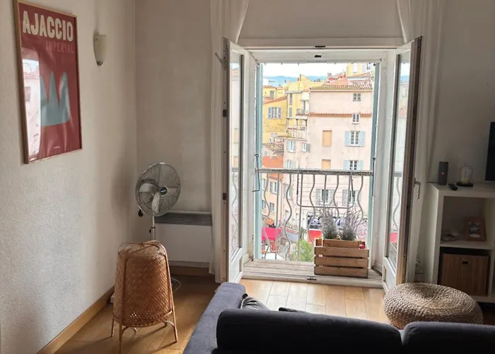 Appartamento 1er Consul